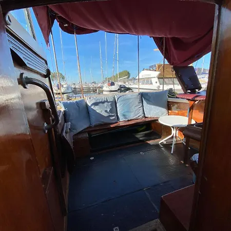 Tekne Bateau L'etoile, Romantique, Apaisant, Ideal Pour Un Couple