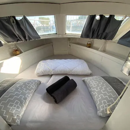 Bateau L'etoile, Romantique, Apaisant, Ideal Pour Un Couple Tekne *